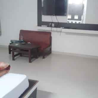 Hotel Royal Palace, Ankleshwar 2